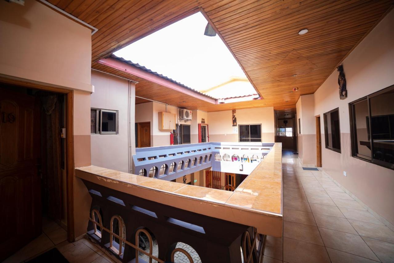 Bombay Hotel Accra Buitenkant foto