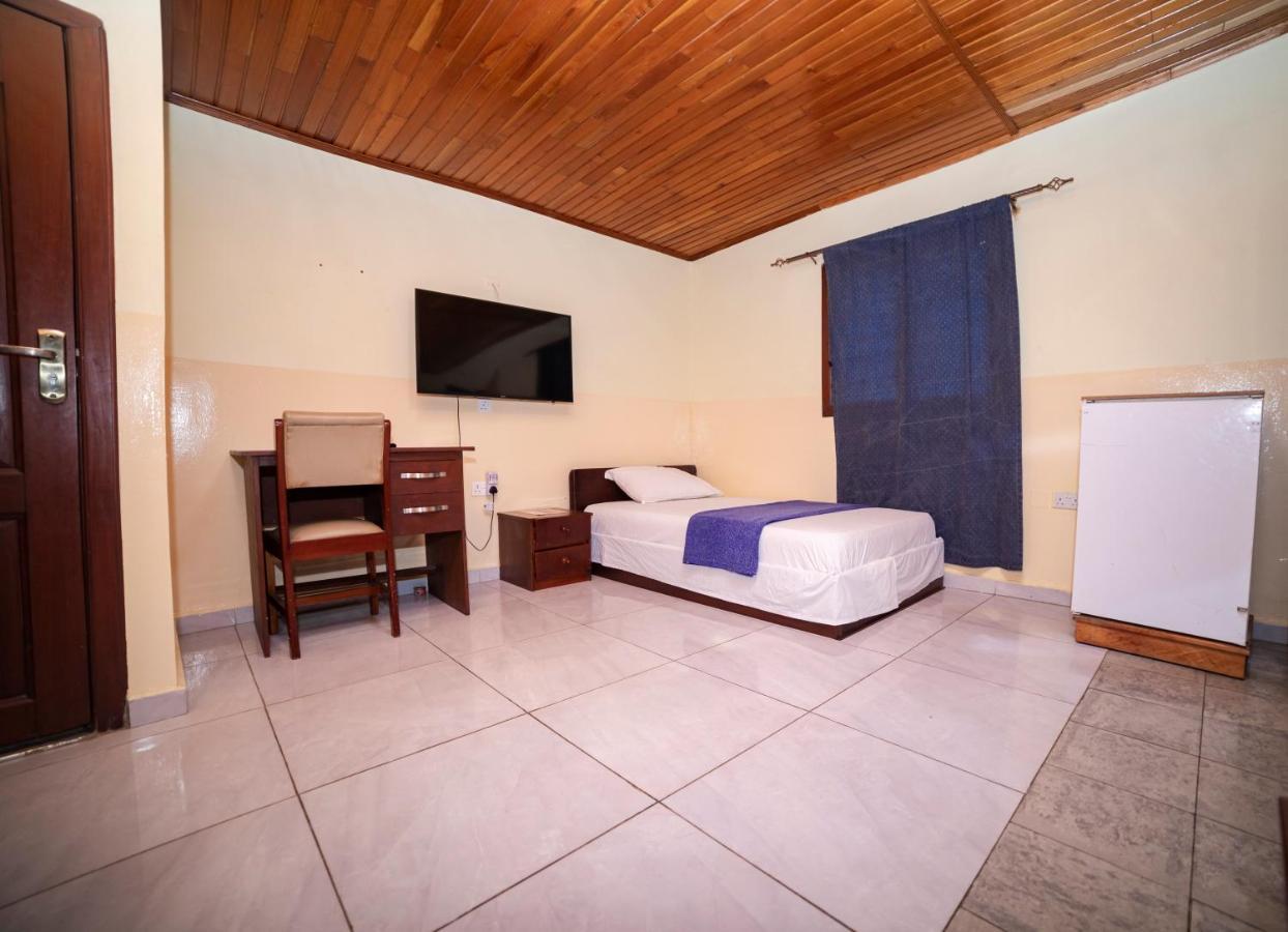 Bombay Hotel Accra Buitenkant foto