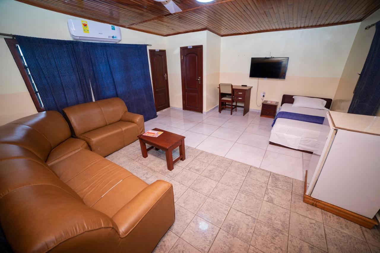 Bombay Hotel Accra Buitenkant foto